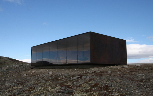 wild reindeer centre glass facade snohetta